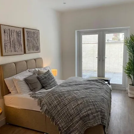 Fishponds Flat 2 By Mia Living 2 Bedroom Apartment With Road Side Parking Lägenhet Bristol